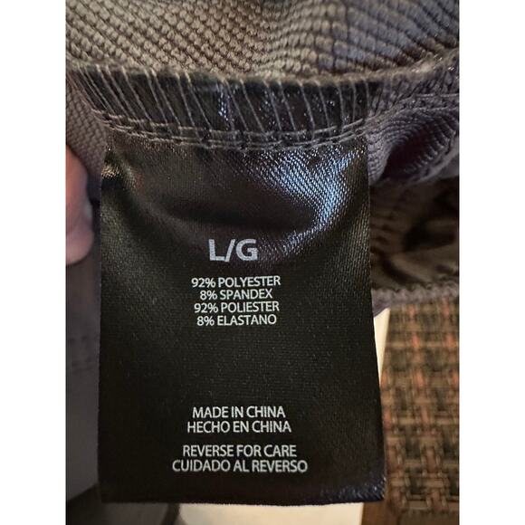 Tony Hawk Tech Cargo Shorts Gray Stretch 9” Zipper Pocket Men’s Size Large - Picture 6 of 7